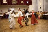 IV. Středověký ples aneb mumraj doby středověké